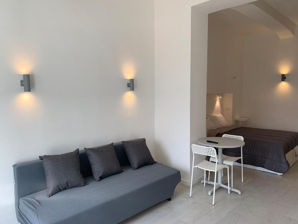 Bed And Beach Messina Exterior foto