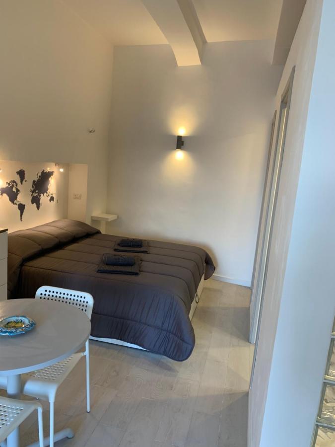 Bed And Beach Messina Exterior foto
